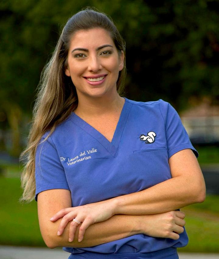 Dr. Laura Del Valle, DVM