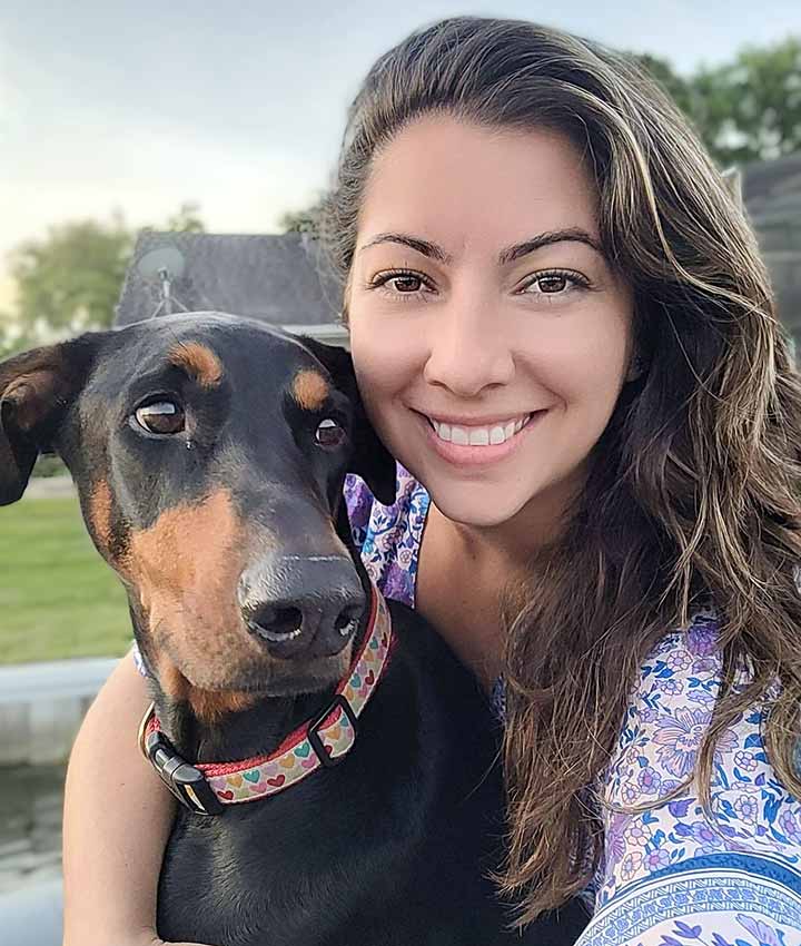 Dr. Laura Del Valle, DVM